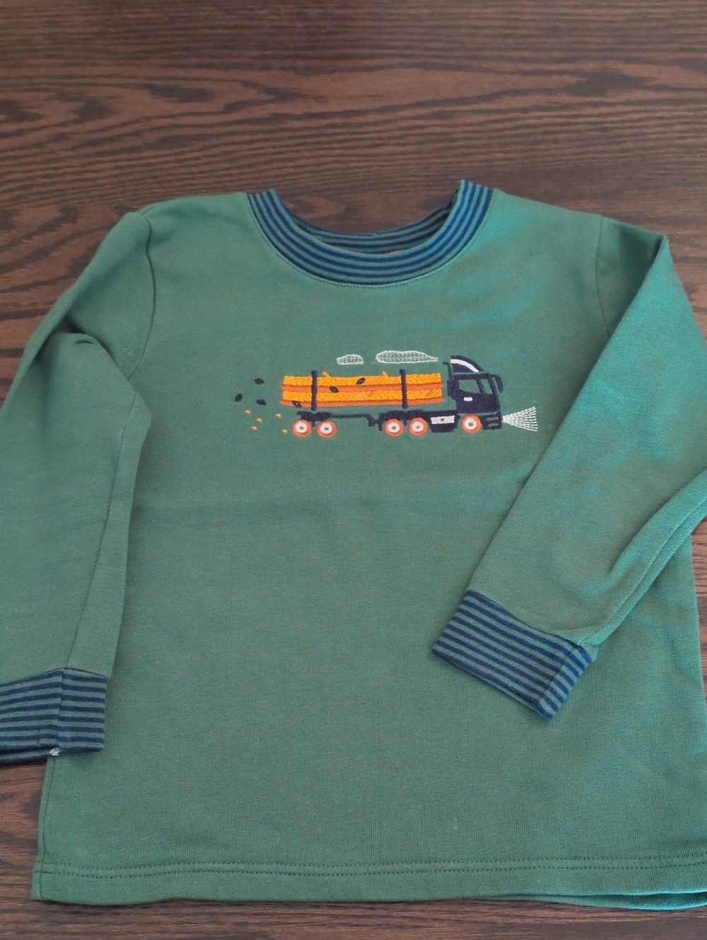 Toddler Green Long-Sleeve Truck Sweatshirt. 100% Cotton. Size 104cm